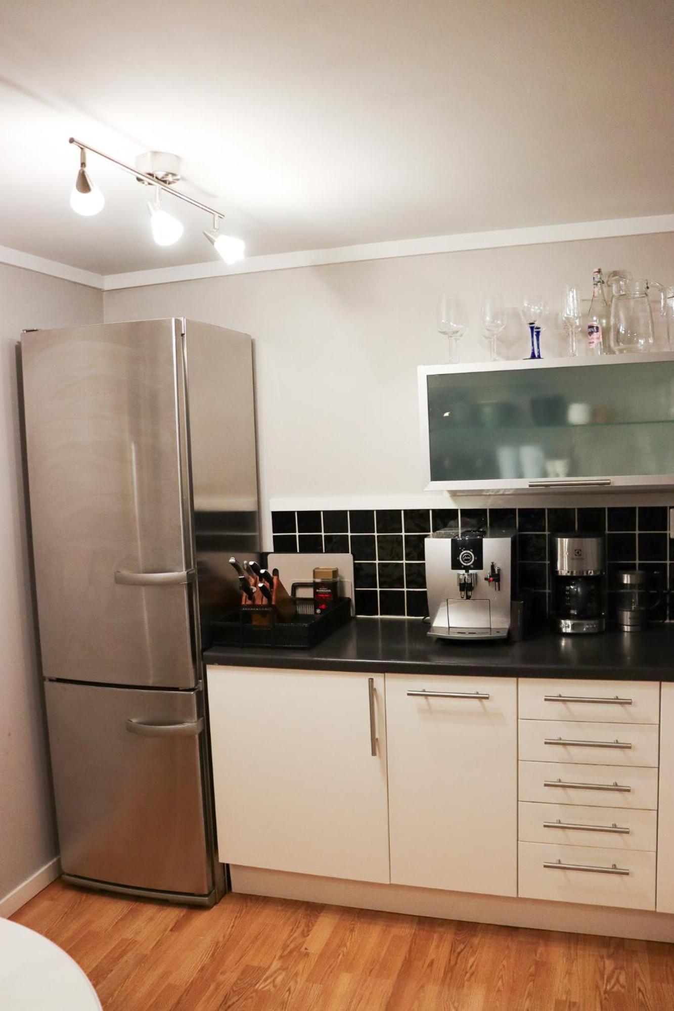 Oestravi Visby 2 Rok Stor Altan Apartamento Exterior foto